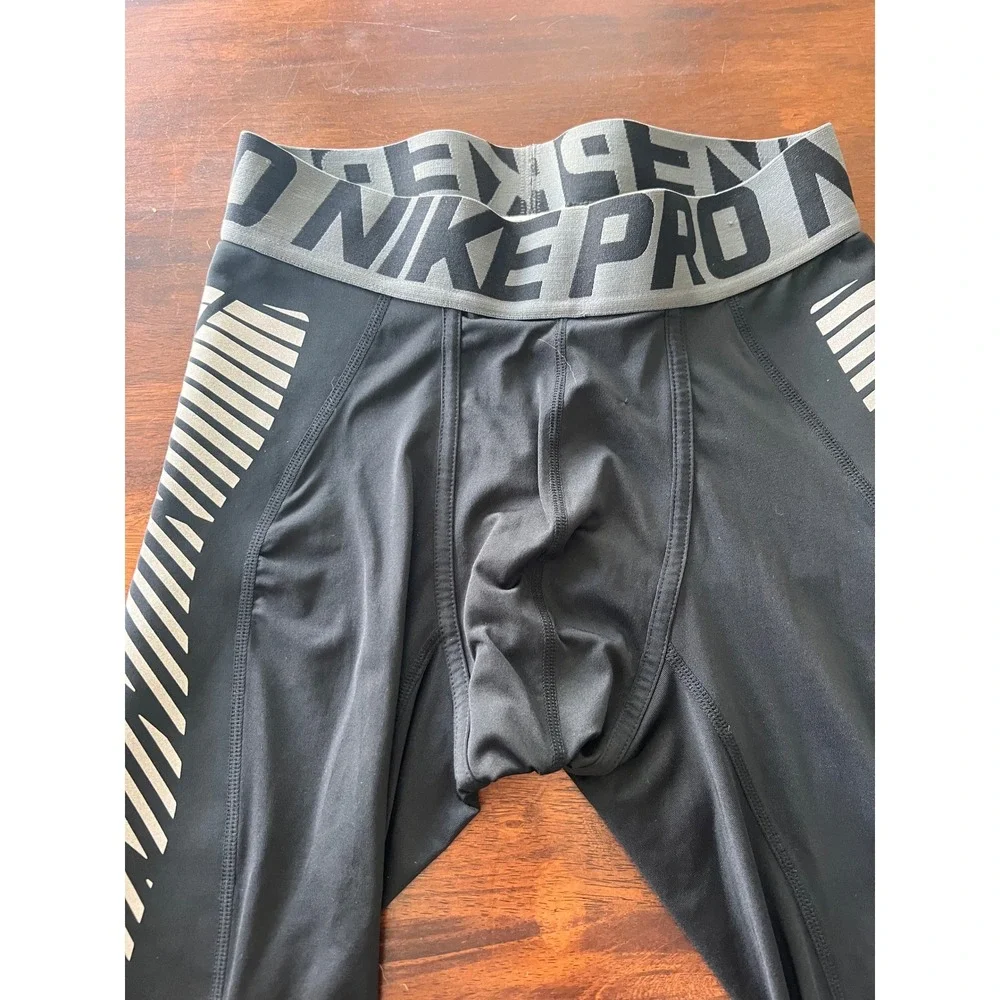 Nike Pro nike pro